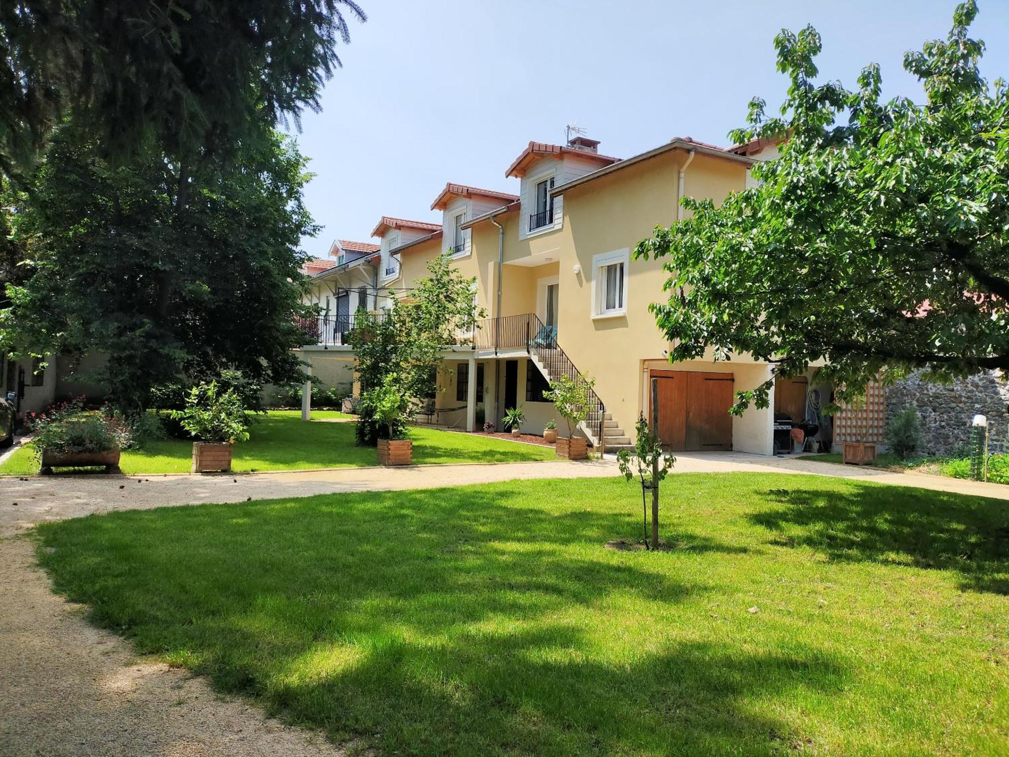 Le Jardin Du Dolaizon Bed and Breakfast Le Puy-en-Velay Buitenkant foto
